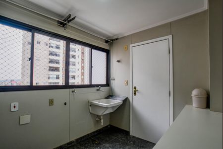 Apartamento à venda com 140m², 3 quartos e 3 vagasÁrea de Serviço