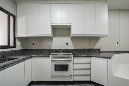 Apartamento à venda com 140m², 3 quartos e 3 vagasCozinha