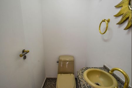 Apartamento à venda com 140m², 3 quartos e 3 vagasLavabo