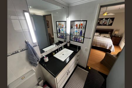 Apartamento à venda com 198m², 4 quartos e 3 vagasBanheiro da Suíte