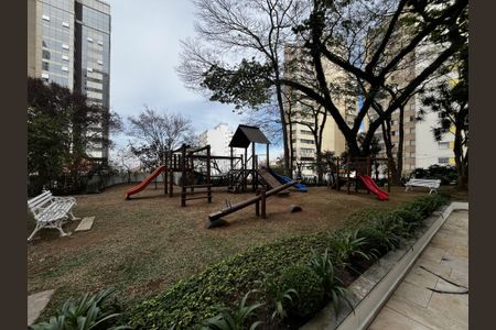 Apartamento à venda com 198m², 4 quartos e 3 vagasÁrea comum