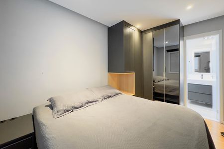 Apartamento para alugar com 65m², 2 quartos e 1 vaga Apartamento para alugar com 65m², 2 quartos e 1 vagaSuíte