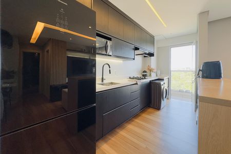 Apartamento para alugar com 65m², 2 quartos e 1 vaga Apartamento para alugar com 65m², 2 quartos e 1 vagaCozinha e Área de Serviço