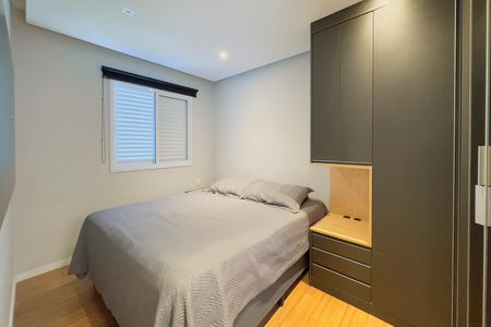 Suíte de apartamento para alugar com 2 quartos, 65m² em Vila Branca, Jacareí