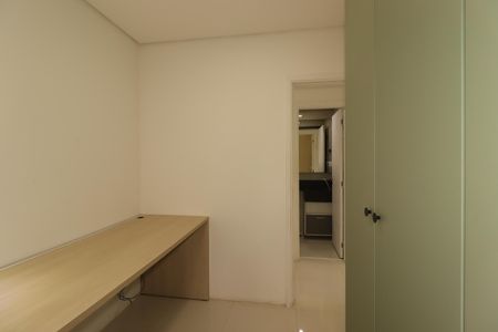 Apartamento para alugar com 78m², 2 quartos e 1 vagaQuarto 1