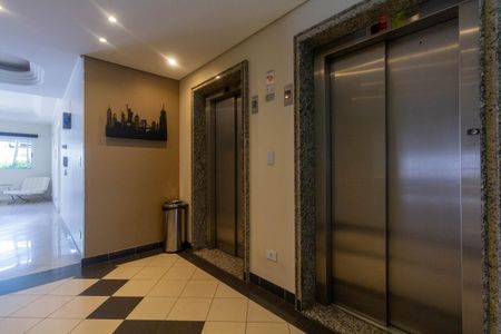 Apartamento à venda com 57m², 2 quartos e 1 vagaElevador