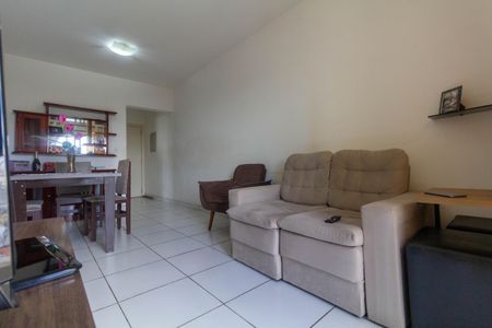 Apartamento à venda com 57m², 2 quartos e 1 vagaSala