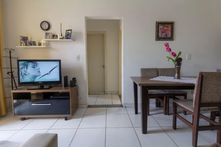 Apartamento à venda com 57m², 2 quartos e 1 vagaSala