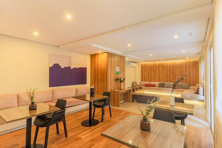 Apartamento para alugar com 28m², 1 quarto e sem vaga Apartamento para alugar com 28m², 1 quarto e sem vagaÁrea comum - Salão de festas
