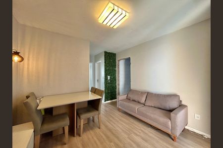 Apartamento para alugar com 60m², 2 quartos e 1 vagaSala
