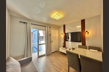 Apartamento para alugar com 60m², 2 quartos e 1 vagaSala