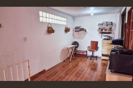 Sala 2 de casa à venda com 3 quartos, 131m² em Penha Circular, Rio de Janeiro