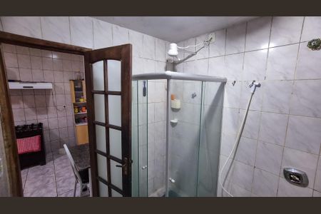 Casa à venda com 131m², 3 quartos e sem vagaBanheiro 1