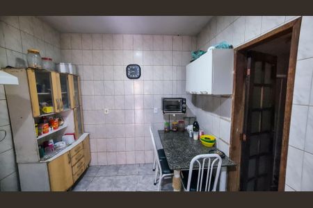 Casa à venda com 131m², 3 quartos e sem vagaCozinha