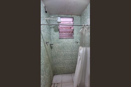 Casa à venda com 131m², 3 quartos e sem vagaBanheiro 2