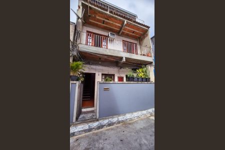 Casa à venda com 131m², 3 quartos e sem vagaFachada