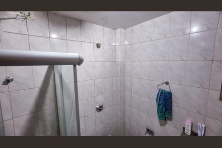 Casa à venda com 131m², 3 quartos e sem vagaBanheiro 1