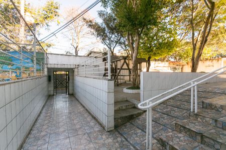 Apartamento à venda com 51m², 2 quartos e sem vaga Apartamento à venda com 51m², 2 quartos e sem vagaÁrea comum - Entrada