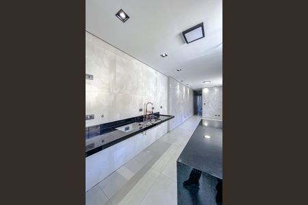 Apartamento à venda com 80m², 2 quartos e sem vaga Apartamento à venda com 80m², 2 quartos e sem vagaCozinha