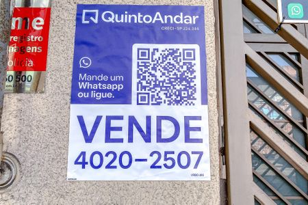Apartamento à venda com 80m², 2 quartos e sem vaga Apartamento à venda com 80m², 2 quartos e sem vagaPlaquinha