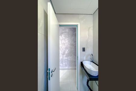 Apartamento à venda com 80m², 2 quartos e sem vaga Apartamento à venda com 80m², 2 quartos e sem vagaBanheiro