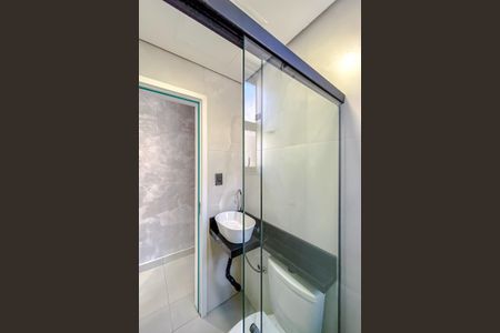 Apartamento à venda com 80m², 2 quartos e sem vaga Apartamento à venda com 80m², 2 quartos e sem vagaBanheiro