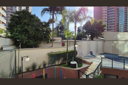 Apartamento à venda com 190m², 4 quartos e 3 vagasVista