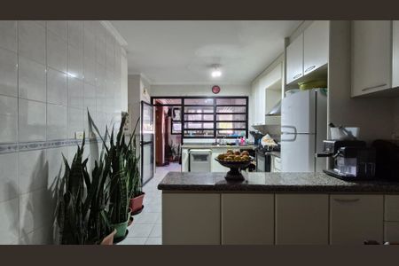 Apartamento à venda com 190m², 4 quartos e 3 vagasCozinha