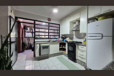 Apartamento à venda com 190m², 4 quartos e 3 vagasCozinha