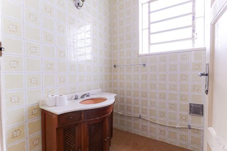 Casa à venda com 320m², 3 quartos e 1 vagaBanheiro