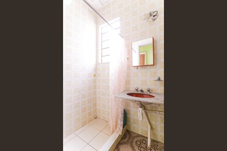 Casa à venda com 320m², 3 quartos e 1 vagaBanheiro 2