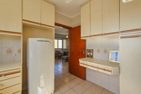 Apartamento para alugar com 121m², 3 quartos e 1 vaga Apartamento para alugar com 121m², 3 quartos e 1 vagaCozinha