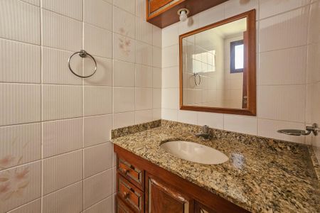 Apartamento para alugar com 121m², 3 quartos e 1 vaga Apartamento para alugar com 121m², 3 quartos e 1 vagaLavabo