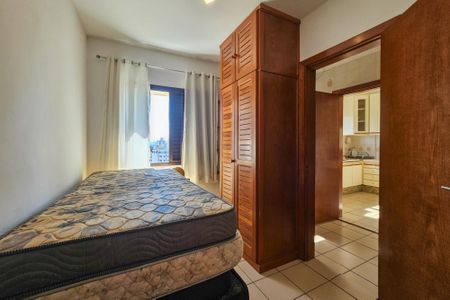 Apartamento para alugar com 121m², 3 quartos e 1 vaga Apartamento para alugar com 121m², 3 quartos e 1 vagaQuarto 1