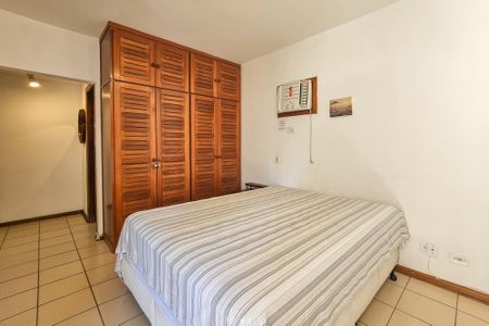 Apartamento para alugar com 121m², 3 quartos e 1 vaga Apartamento para alugar com 121m², 3 quartos e 1 vagaSuíte