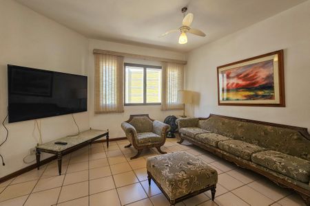 Sala de apartamento para alugar com 3 quartos, 121m² em Vila Alzira, Guarujá