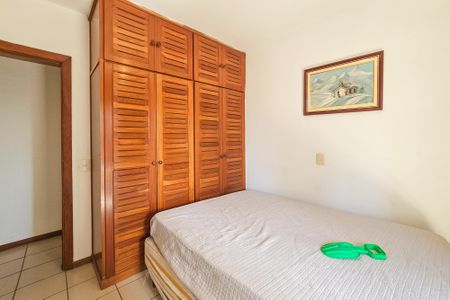 Apartamento para alugar com 121m², 3 quartos e 1 vaga Apartamento para alugar com 121m², 3 quartos e 1 vagaQuarto 2