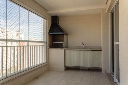 Apartamento à venda com 94m², 3 quartos e 2 vagasVaranda