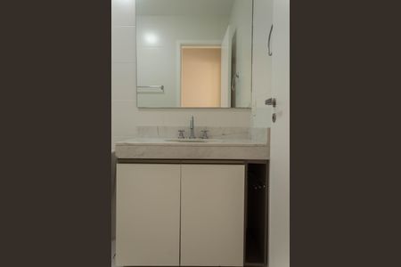 Apartamento à venda com 94m², 3 quartos e 2 vagasBanheiro Social
