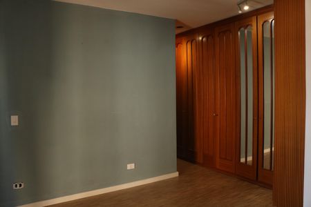 Apartamento à venda com 125m², 3 quartos e 2 vagasSuíte