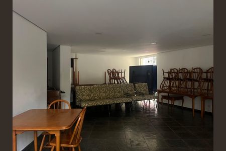 Apartamento à venda com 125m², 3 quartos e 2 vagas Apartamento à venda com 125m², 3 quartos e 2 vagasÁrea comum - Salão de festas