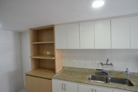 Apartamento à venda com 167m², 4 quartos e 3 vagasCozinha