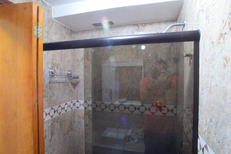 Apartamento à venda com 167m², 4 quartos e 3 vagasBanheiro Social