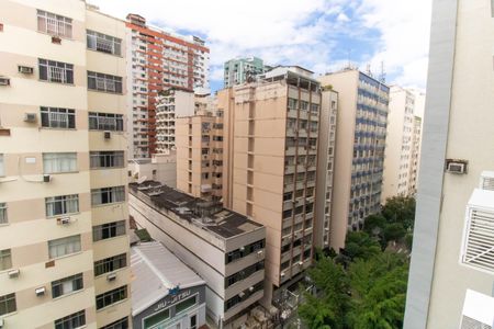 Vista da Sala de apartamento à venda com 4 quartos, 142m² em Icaraí, Niterói
