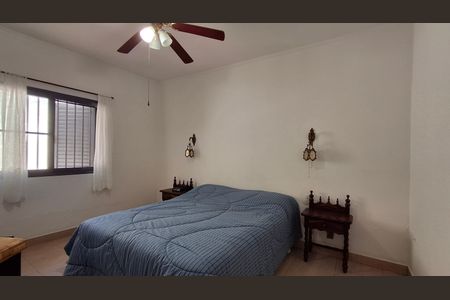 Casa à venda com 260m², 3 quartos e 3 vagas Casa à venda com 260m², 3 quartos e 3 vagasSuíte