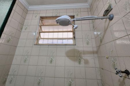 Casa para alugar com 492m², 3 quartos e 2 vagasBanheiro