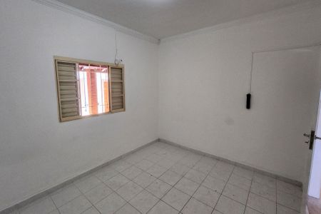 Casa para alugar com 492m², 3 quartos e 2 vagasQuarto 2