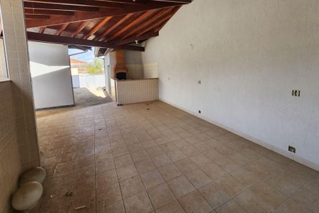 Casa para alugar com 492m², 3 quartos e 2 vagasChurrasqueira