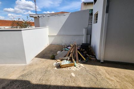 Casa para alugar com 492m², 3 quartos e 2 vagasQuintal