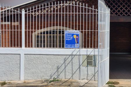 Casa para alugar com 492m², 3 quartos e 2 vagasPlaquinha